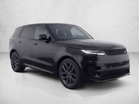 Used 2023 Land Rover Range Rover Sport SE Dynamic image 3