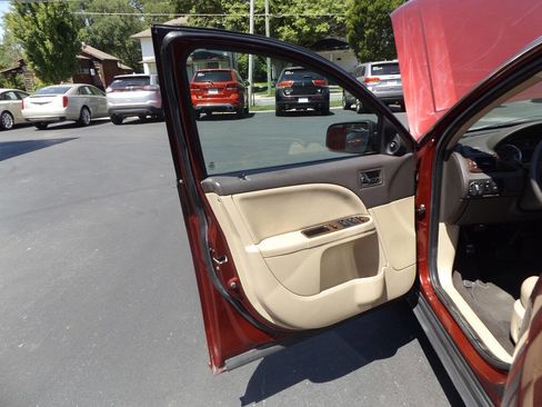 Used 2008 Ford Taurus SEL FWD image 18