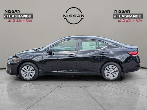 New 2025 Nissan Sentra S image 8