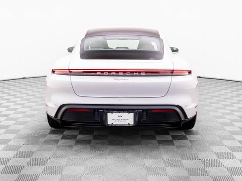 Used 2023 Porsche Taycan RWD image 4