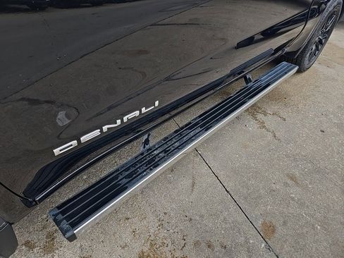 Used 2020 GMC Sierra 1500 Denali image 23