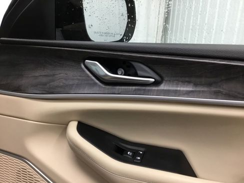 Used 2023 Jeep Grand Cherokee Limited w/ Trailer Tow Prep Group (B) image 24