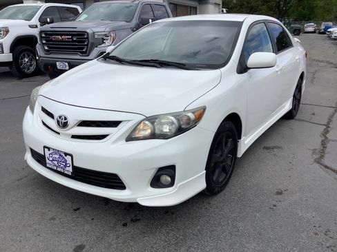 Used 2013 Toyota Corolla S FWD image 3