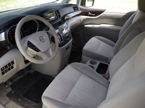 Used 2013 Nissan Quest SV FWD image 4