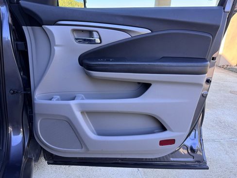 Used 2020 Honda Pilot EX-L image 23