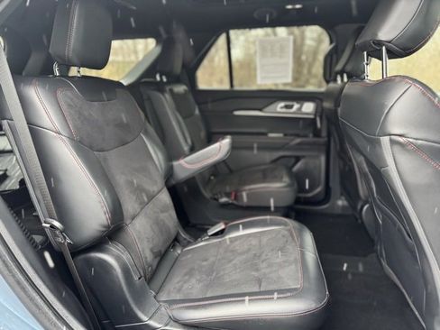Used 2025 Ford Explorer ST image 20