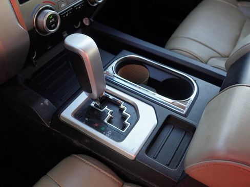 Used 2018 Toyota Tundra Limited w/ Limited Premium Package image 15