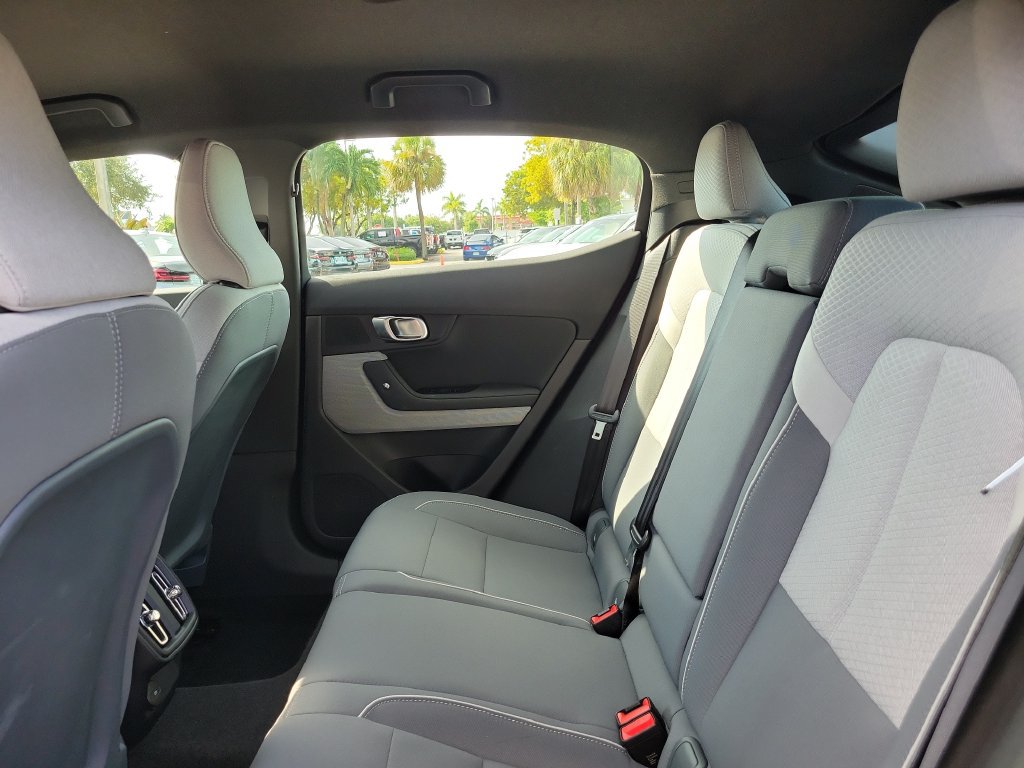 Used 2024 Polestar Polestar 2 AWD/4WD image 12