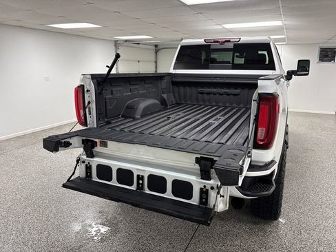 Used 2022 GMC Sierra 2500 Denali w/ Technology Package image 30