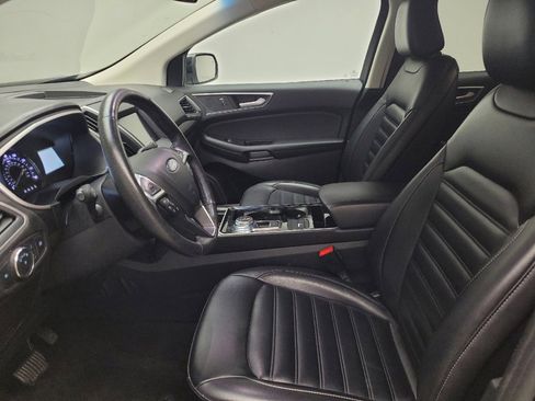 Used 2020 Ford Edge SEL AWD/4WD image 17