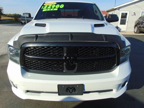 Used 2018 RAM 1500 Sport image 3