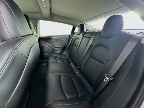 Used 2019 Tesla Model 3 Long Range image 25