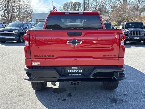 New 2025 Chevrolet Silverado 1500 Custom Trail Boss w/ LPO, Dark Essentials Package image 8