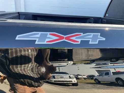 Used 2023 Chevrolet Silverado 1500 LT image 11