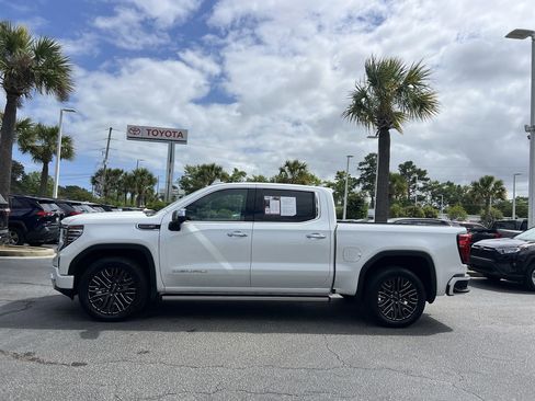 Used 2024 GMC Sierra 1500 Denali w/ Denali Reserve Package AWD/4WD image 7