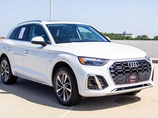 Used 2023 Audi Q5 2.0T Premium w/ Convenience Package AWD/4WD video 3