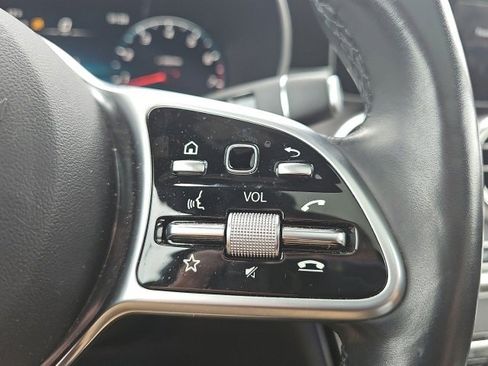 Certified 2022 Mercedes-Benz GLC 300 4MATIC image 17