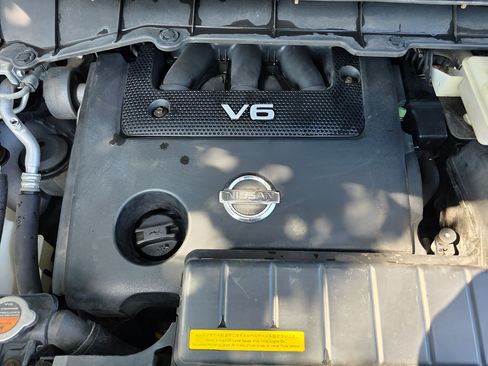 Used 2014 Nissan Quest SV FWD image 31