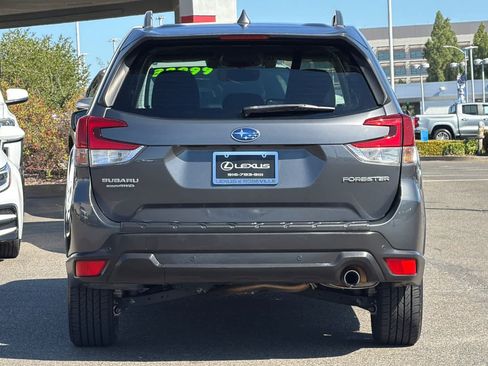 Used 2021 Subaru Forester Limited w/ Popular Package #3 AWD/4WD image 8