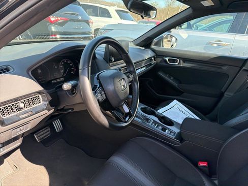 Used 2023 Honda Civic Sport image 17