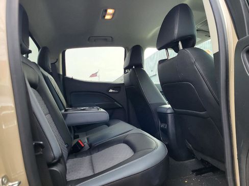 Used 2022 Chevrolet Colorado Z71 image 11