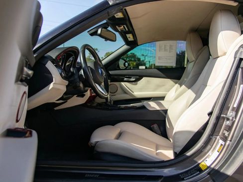 Used 2011 BMW Z4 sDrive30i RWD image 32