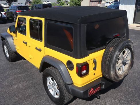 Used 2020 Jeep Wrangler Unlimited Sport S AWD/4WD image 14