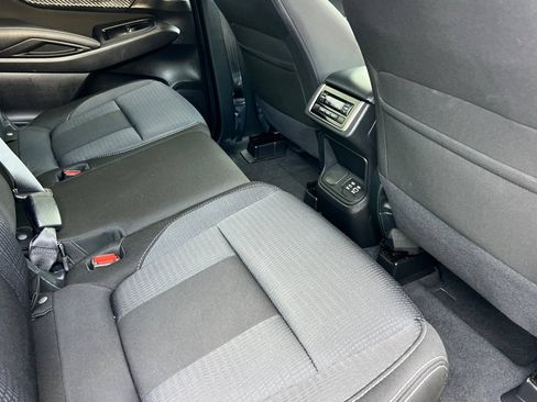 Used 2024 Subaru Ascent Premium w/ Convenience Package AWD/4WD image 19