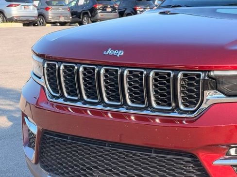 Used 2024 Jeep Grand Cherokee Limited 4xe AWD/4WD image 6