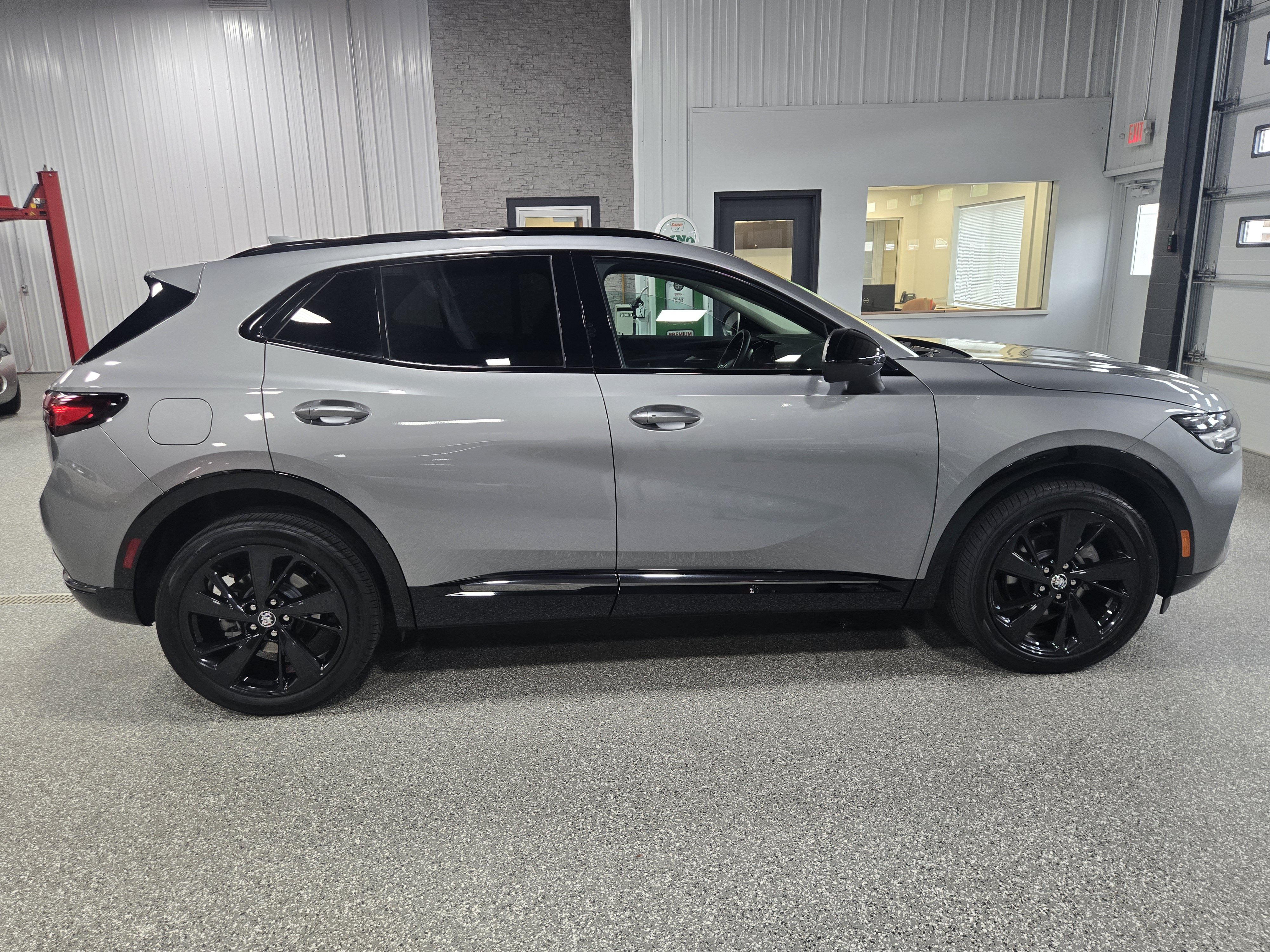 Certified 2023 Buick Envision Essence w/ Sport Touring Package AWD/4WD image 6