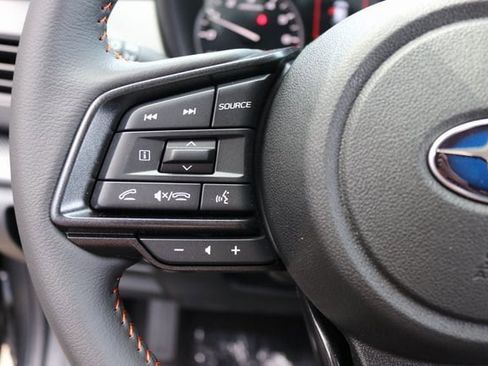 Used 2025 Subaru Crosstrek 2.5i Limited w/ Crosstrek Mirror Package image 28