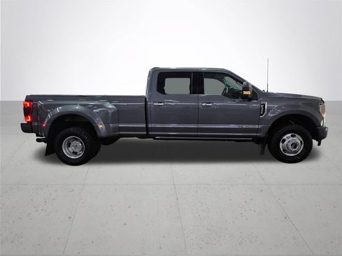 Used 2021 Ford F350 Limited AWD/4WD image 8
