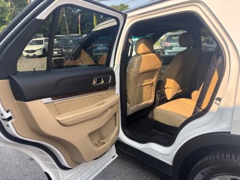 Used 2016 Ford Explorer Limited w/ Equipment Group 301A image 36