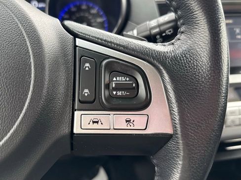 Used 2017 Subaru Outback 2.5i Limited image 37