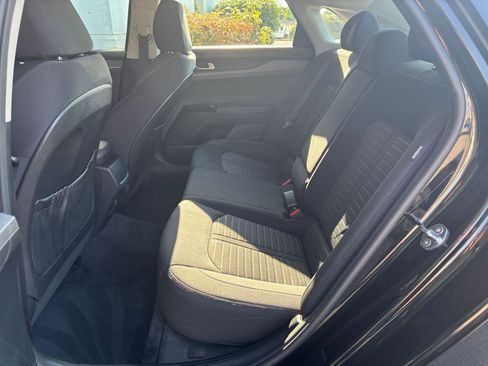 Used 2025 Kia K5 LXS FWD image 25
