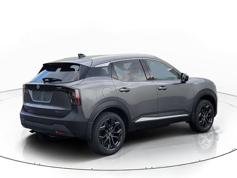 New 2026 Nissan Kicks SR AWD/4WD image 3