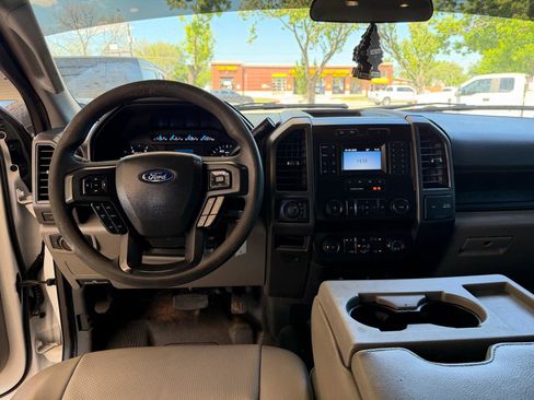 Used 2022 Ford F350 XL w/ Power Equipment Group image 53