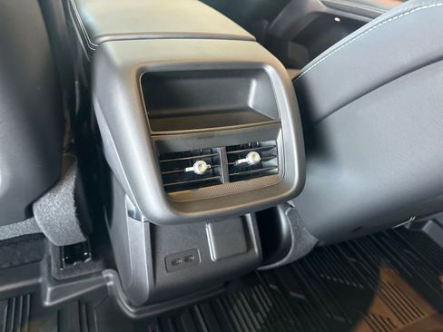 New 2026 Cadillac Lyriq Premium Luxury w/ LPO, Floor Liner Package AWD/4WD image 10