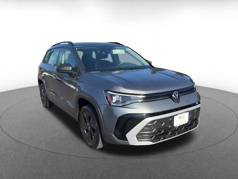 Used 2026 Volkswagen Taos S FWD image 3