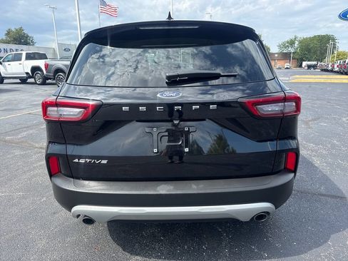 Used 2025 Ford Escape Active FWD image 8