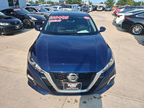 Used 2021 Nissan Altima 2.5 S w/ Driver Assist Package FWD image 2