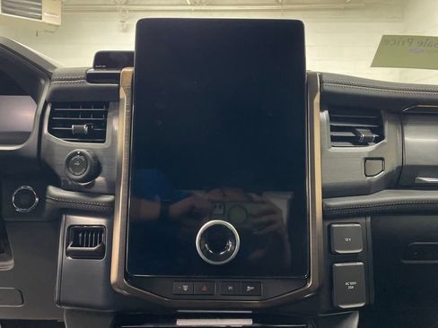 New 2025 Ford F150 Lightning Lariat image 22