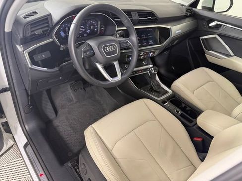 Used 2022 Audi Q3 2.0T Premium Plus w/ Premium Plus Package AWD/4WD image 10