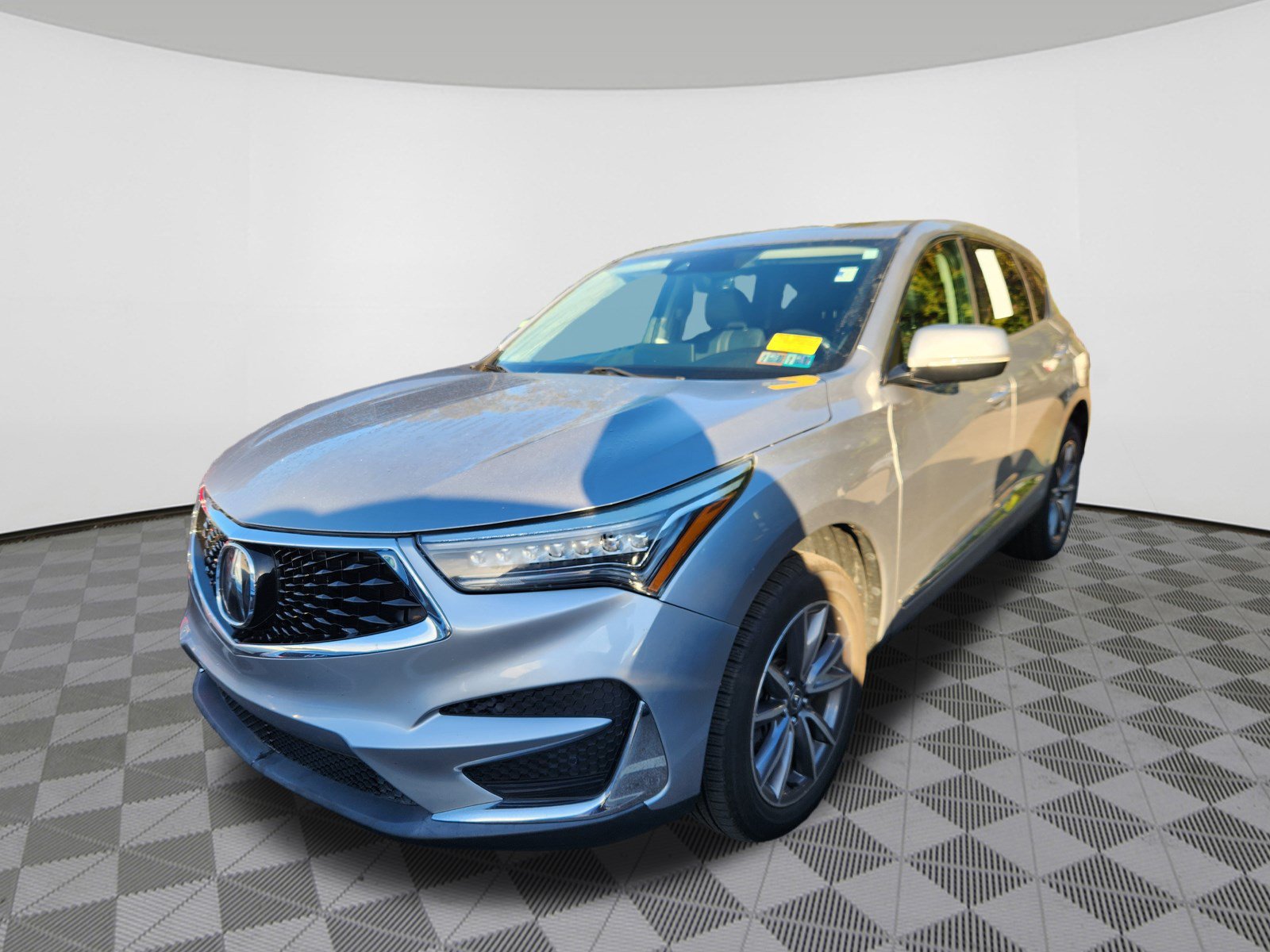 Used 2021 Acura RDX w/ Technology Package AWD/4WD image 2