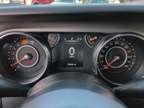 Used 2021 Jeep Wrangler Sport AWD/4WD image 26