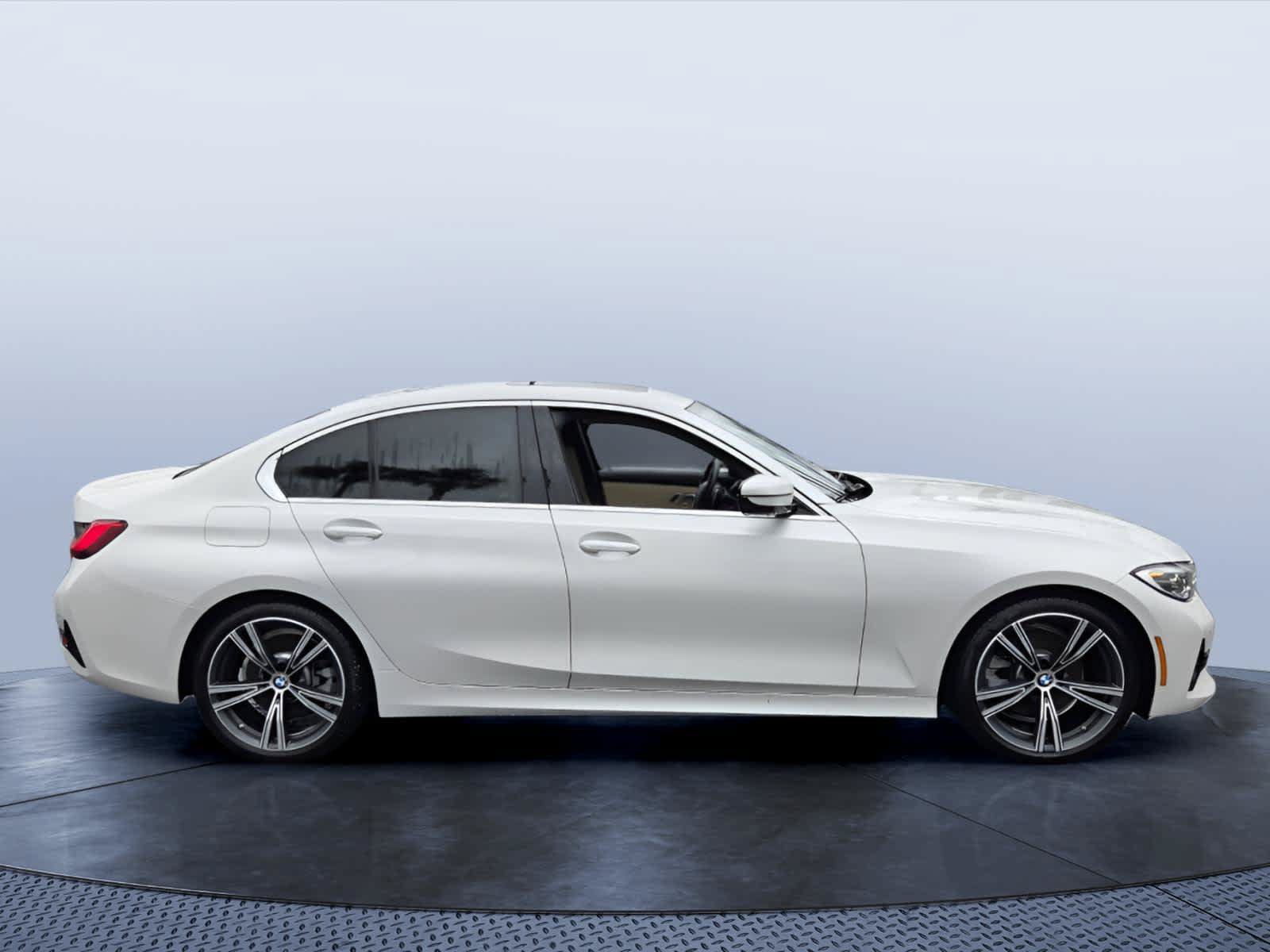 Used 2021 BMW 330e w/ Premium Package RWD image 2