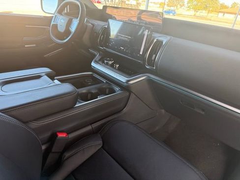 New 2025 Ford Expedition Max Platinum w/ Stealth Appearance Package image 12