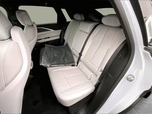 New 2026 Cadillac Lyriq Sport image 11