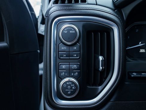 Used 2021 GMC Sierra 2500 Denali w/ Denali Ultimate Package image 19