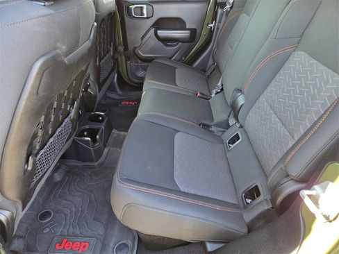 Used 2021 Jeep Gladiator Mojave image 7